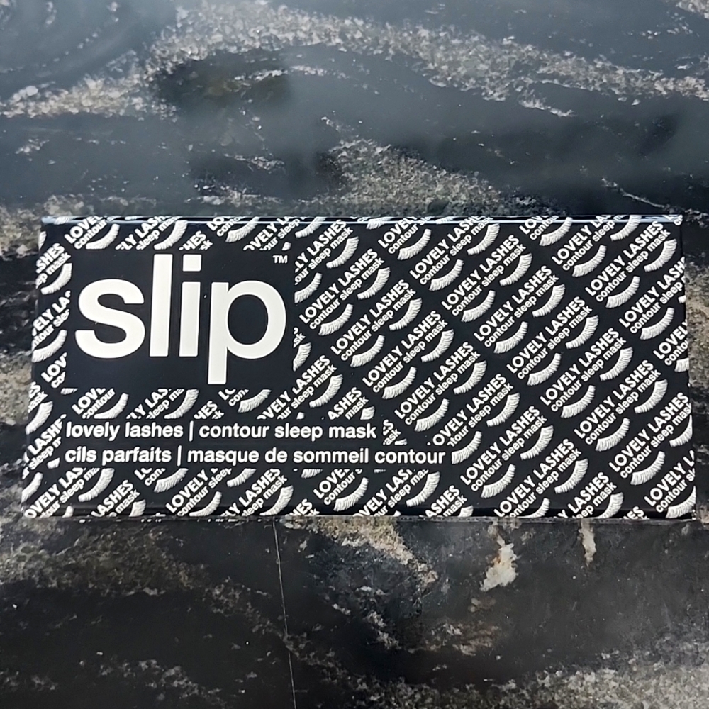 Slip lovely lashes contour sleep mask upc# 810046980804